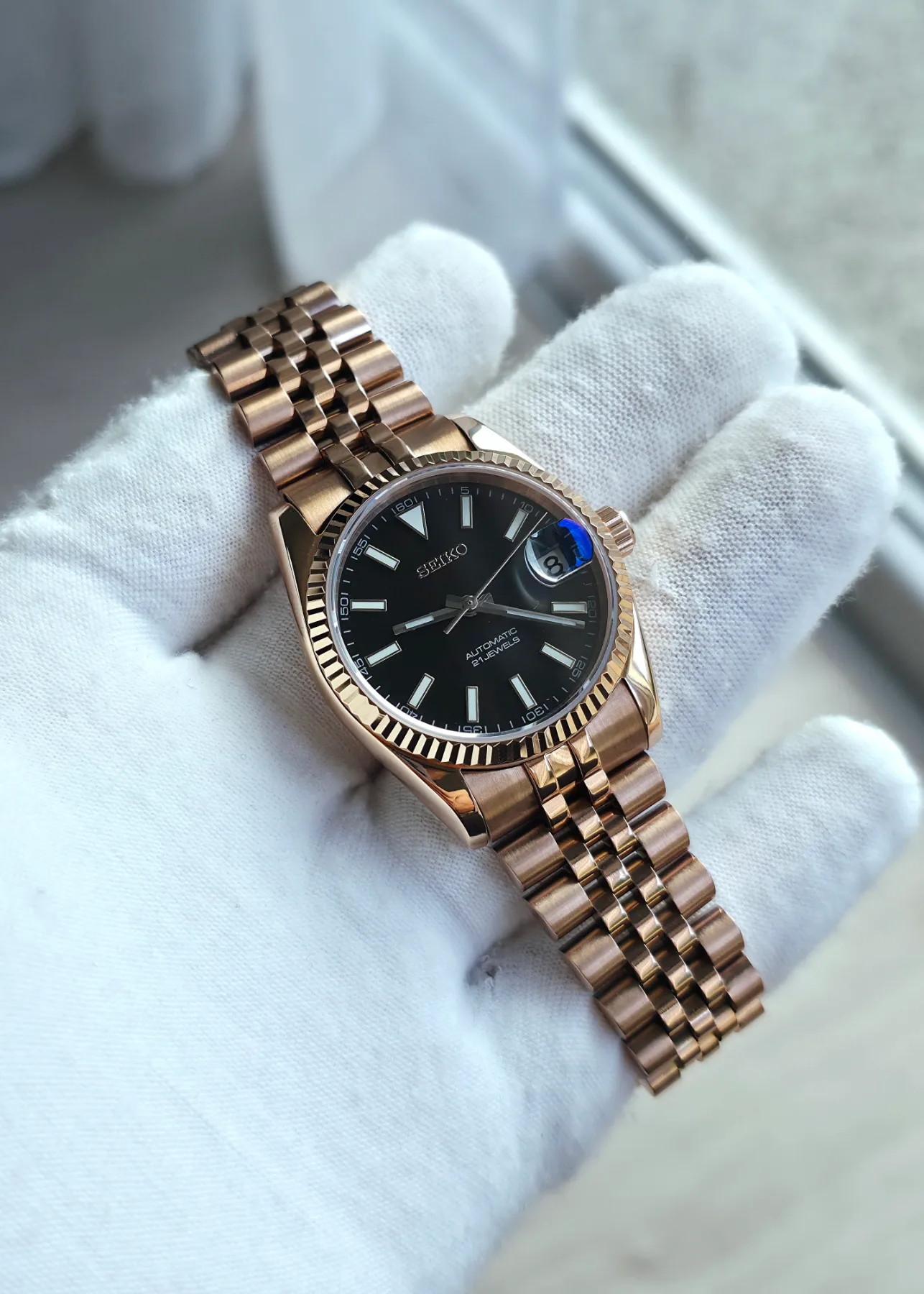 Seiko Mod Datejust Automatique – Or rose et cadran noir – 36 mm — photo 5