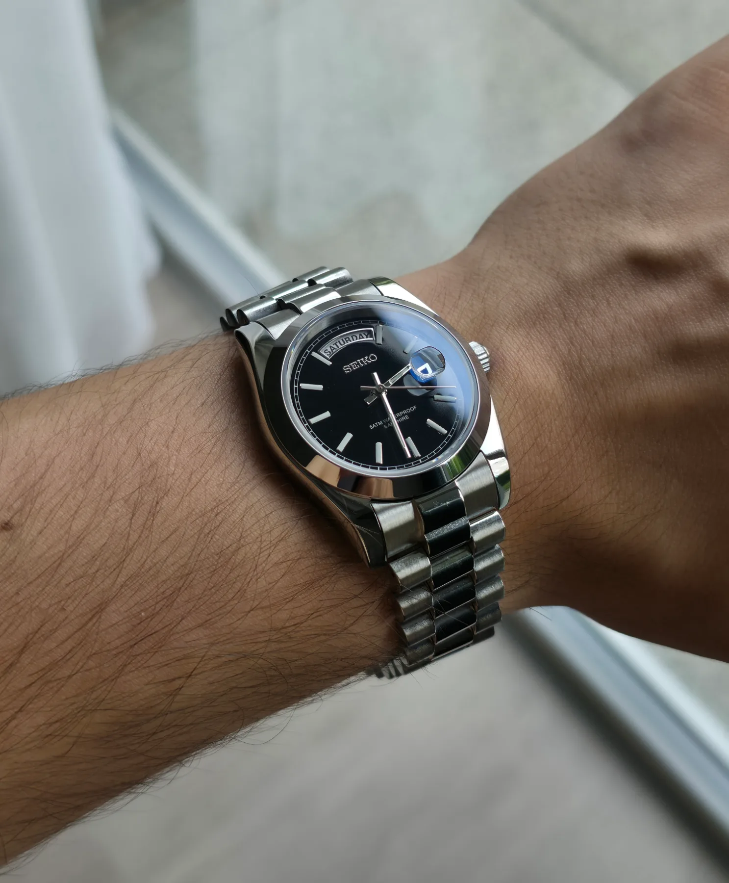 Seiko Mod Day-Date Quartz – Cadran noir – 36 mm