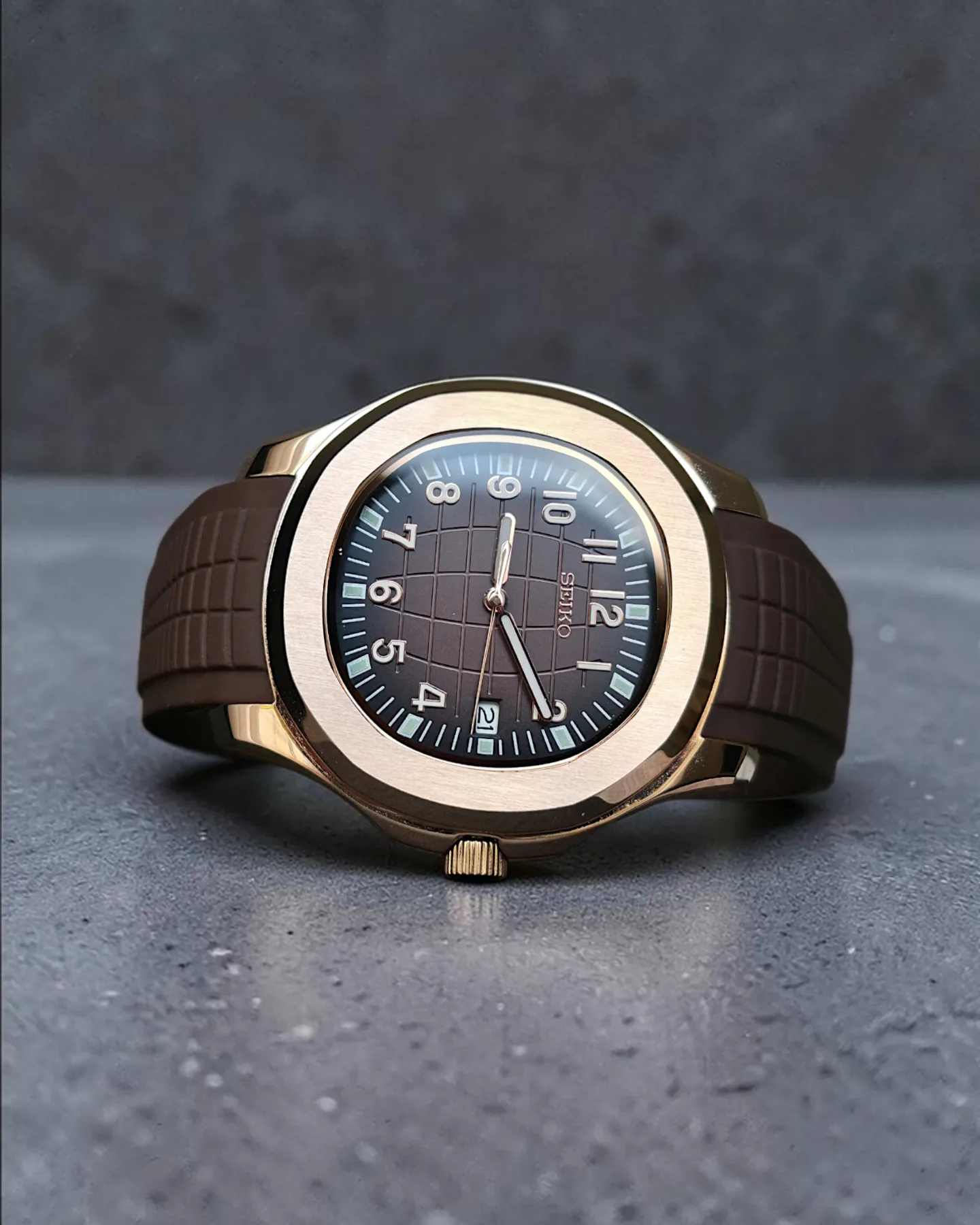 Seiko Mod Aquanaut Automatique – Or rose et cadran chocolat — photo 2