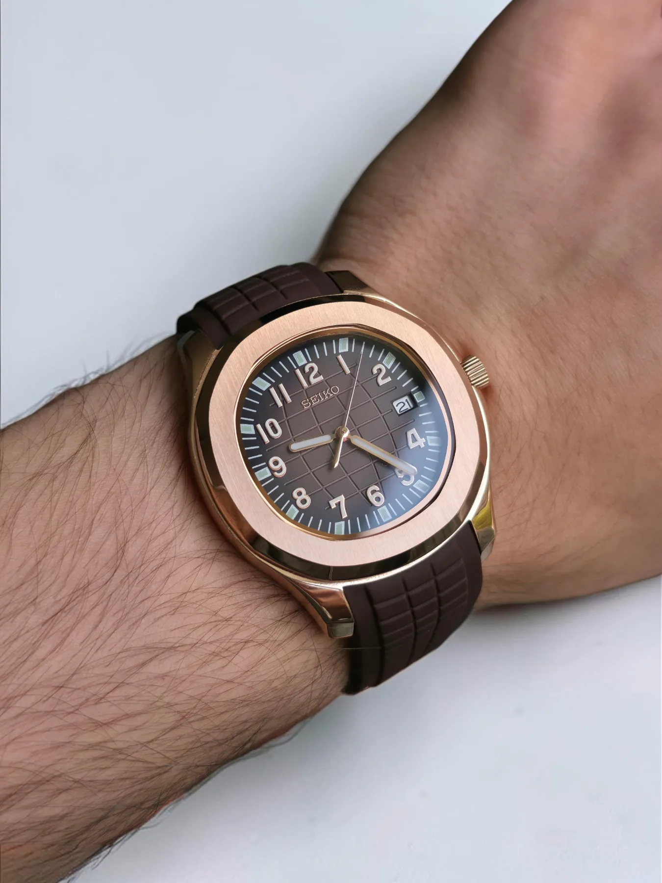 Seiko Mod Aquanaut Automatique – Or rose et cadran chocolat — photo 3