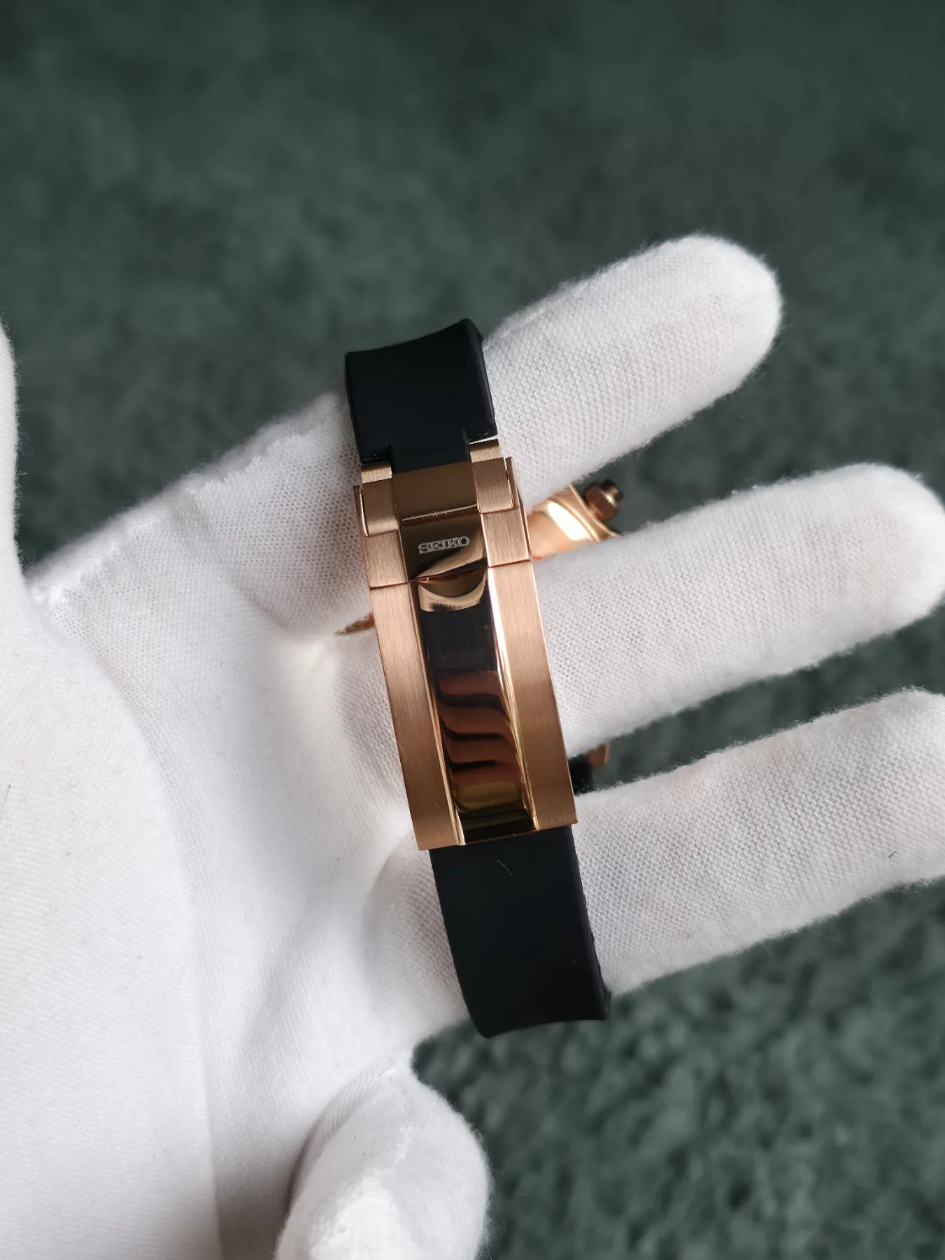 Seiko Mod Daytona Chronographe – Or rose et cadran noir – 40 mm — photo 4