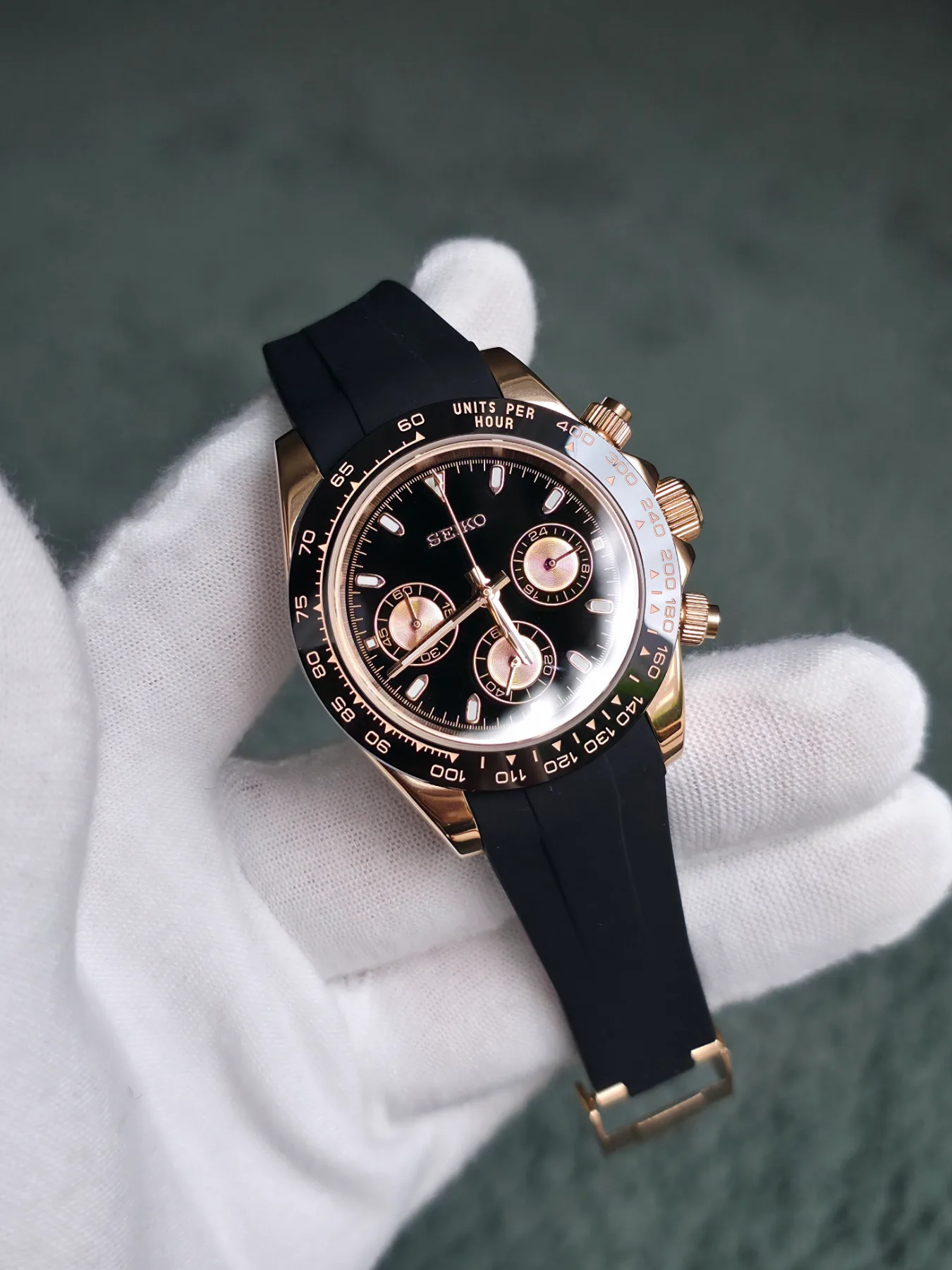 Seiko Mod Daytona Chronographe – Or rose et cadran noir – 40 mm